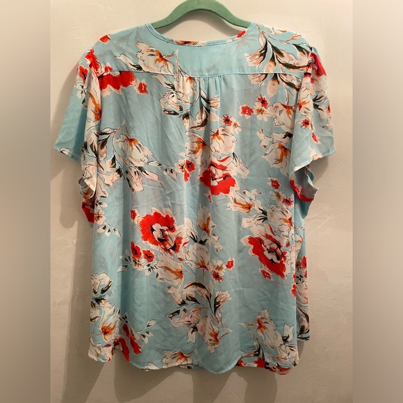 Fun 2 Fun (Stitch Fix) Women’s Plus Size Smocked Blouse - Picture 3 of 3